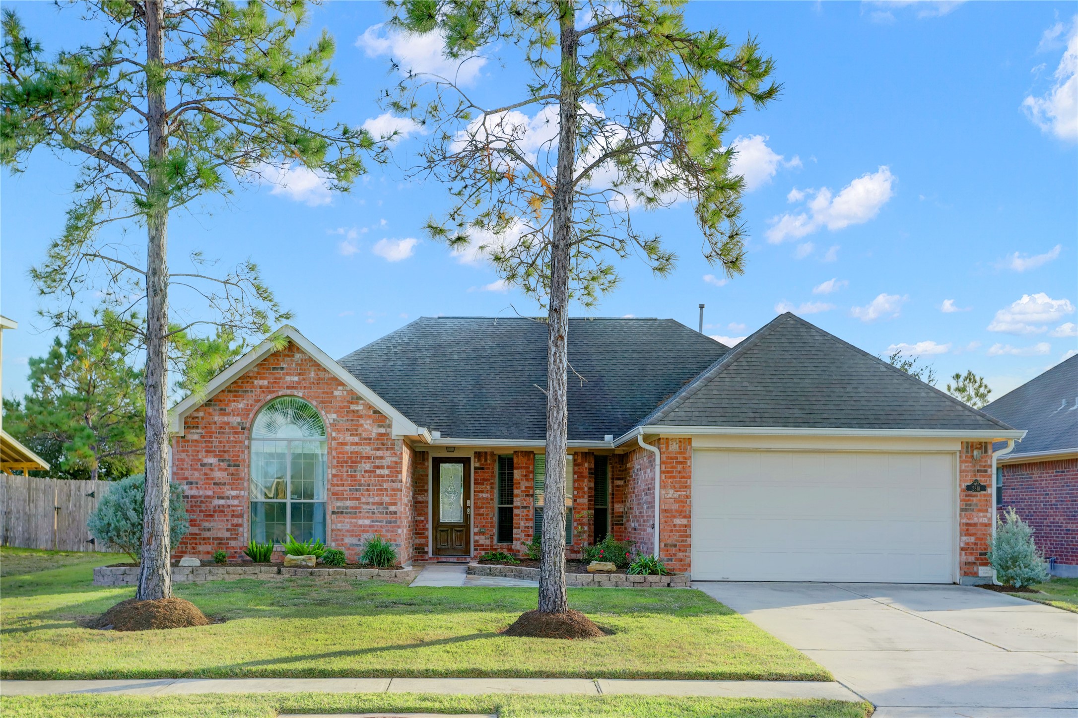 2818 J R Drive Manvel TX 77578