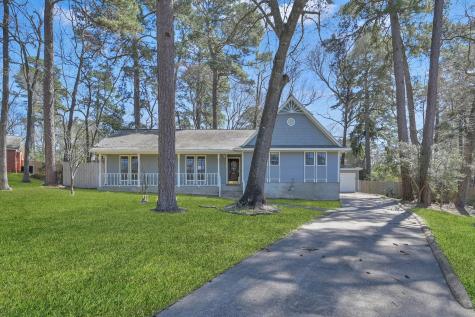 52 Hollow Trail Conroe TX 77304