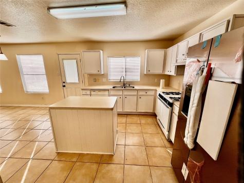 1807 Live Oak Hill Street Houston TX 77067