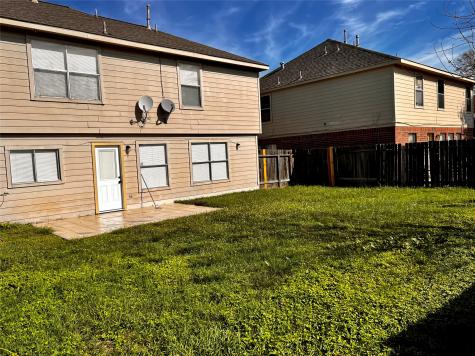 1807 Live Oak Hill Street Houston TX 77067
