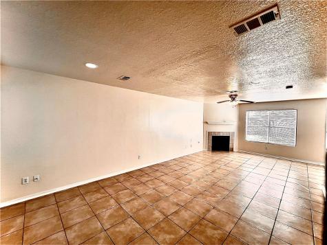 1807 Live Oak Hill Street Houston TX 77067