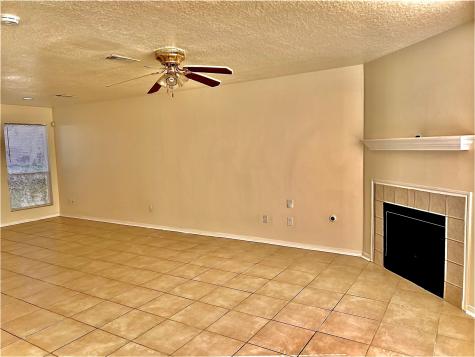 1807 Live Oak Hill Street Houston TX 77067