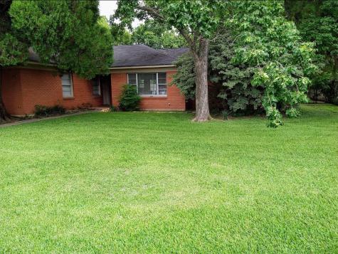 5722 Parwill Street Houston TX 77081