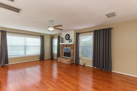 2458 Parkwood Lane Sugar Land TX 77479