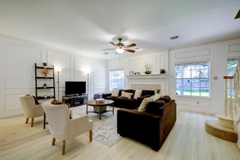15931 Viney Creek Drive Houston TX 77095