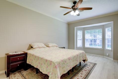 15931 Viney Creek Drive Houston TX 77095