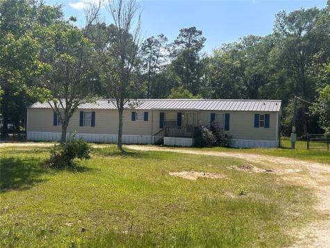 253 County Road 3799 Cleveland TX 77328