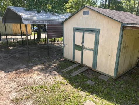 253 County Road 3799 Cleveland TX 77328