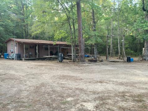 2404 Tx-75 Road Huntsville TX 77320