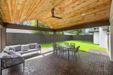 2830 Triway Lane Houston TX 77043