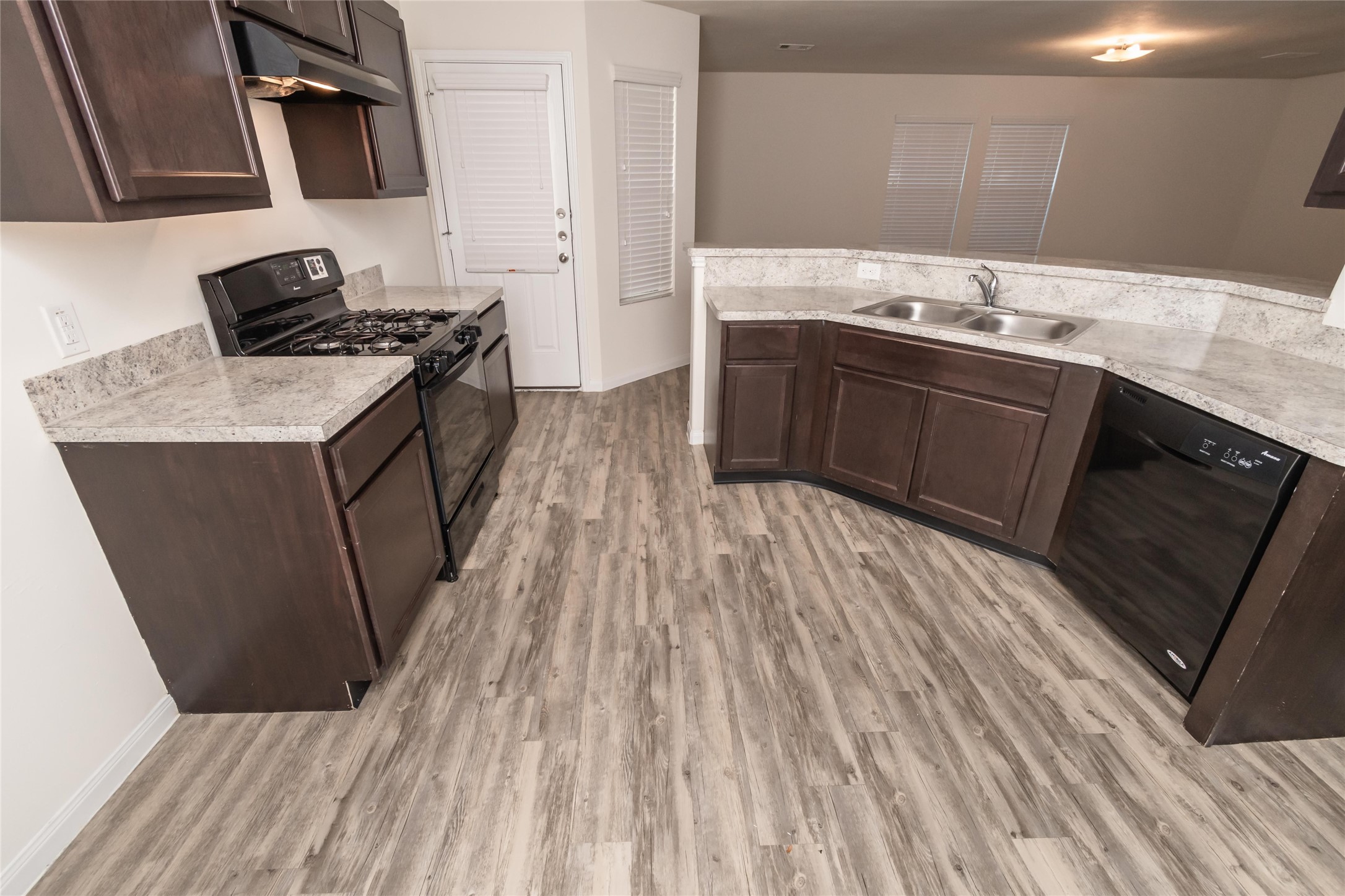 5452 Quail Cove Lane Houston TX 77053