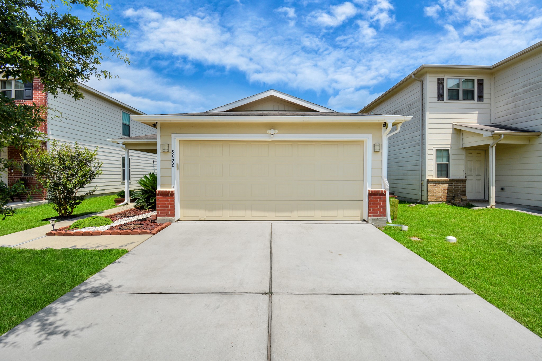 9926 Sanders Rose Lane Houston TX 77044