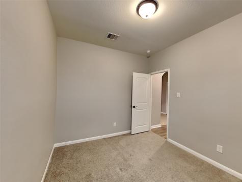 8859 Oval Glass Street Conroe TX 77304