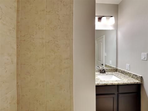 8859 Oval Glass Street Conroe TX 77304