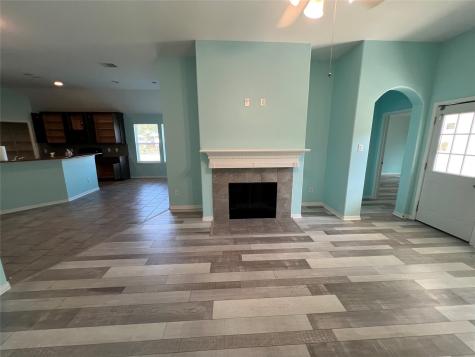 70 N Forrest Avenue La Porte TX 77571