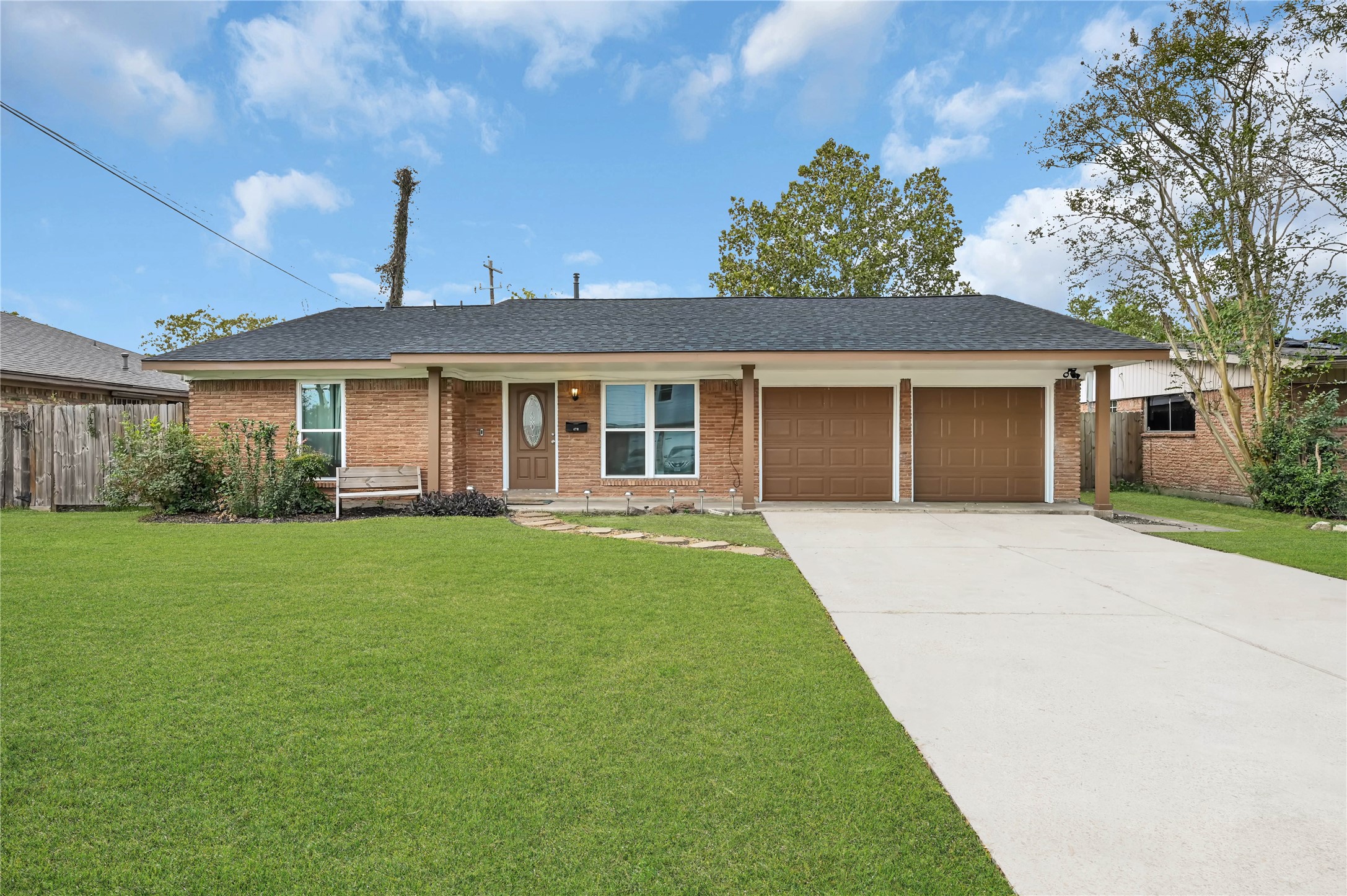 470 Beresford Street Houston TX 77015