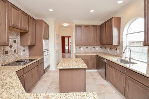 5914 Oak Green Court Sugar Land TX 77479