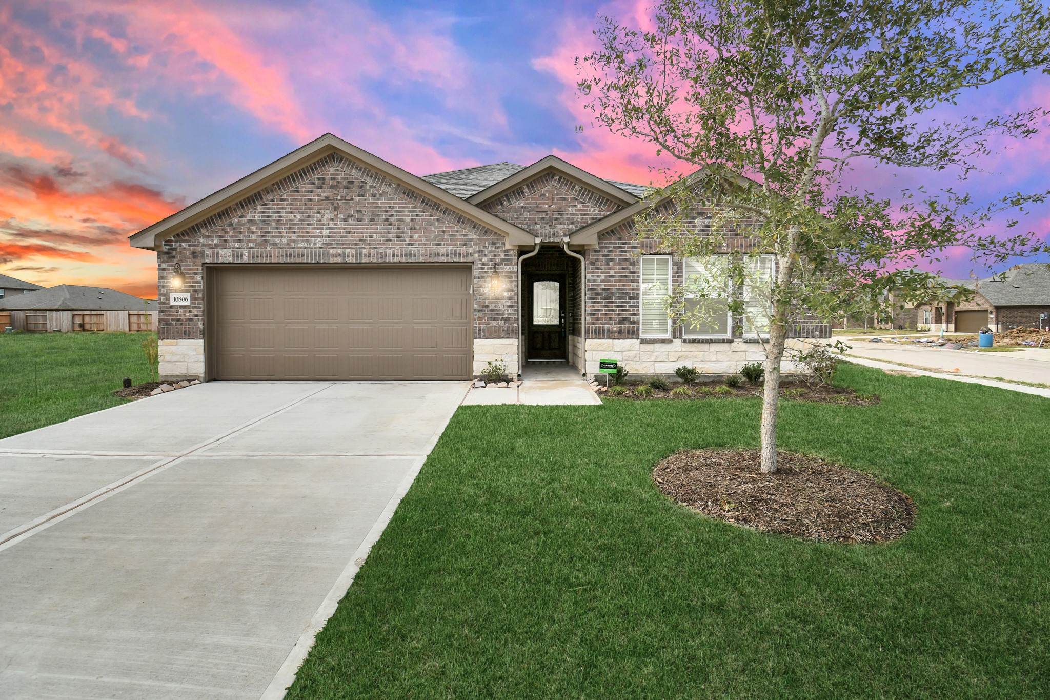 10806 Bodie Hills Drive Rosharon TX 77583