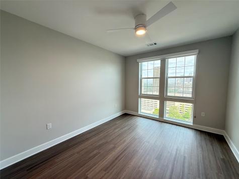 716 Waugh Drive B6 328 Houston TX 77019