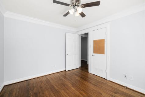 4803 Saxon Street Bellaire TX 77401
