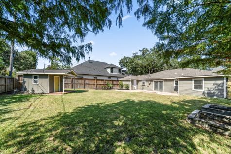 4803 Saxon Street Bellaire TX 77401