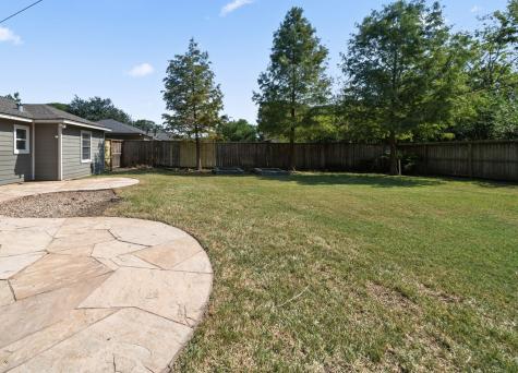 4803 Saxon Street Bellaire TX 77401
