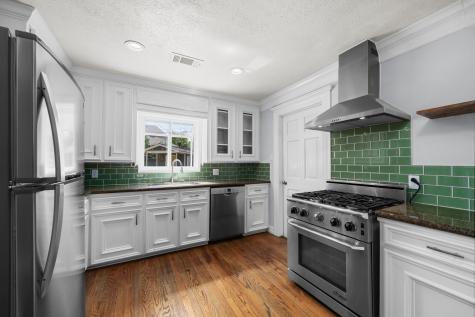 4803 Saxon Street Bellaire TX 77401