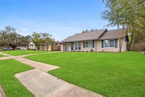 4214 Gardendale Drive Houston TX 77092