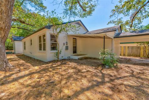 104 North Pecan Street Woodville TX 75979