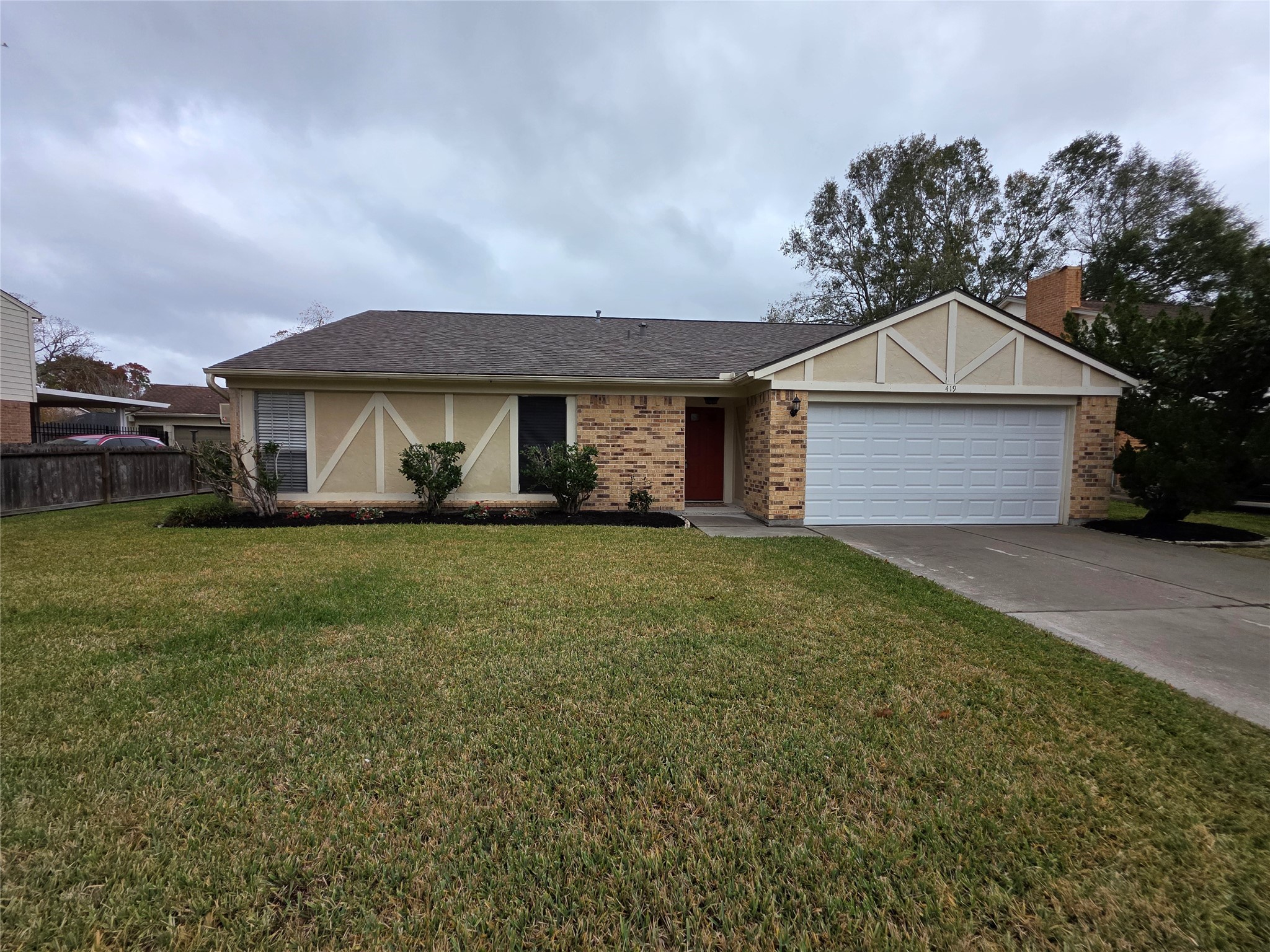 419 Gleneagles Drive Friendswood TX 77546
