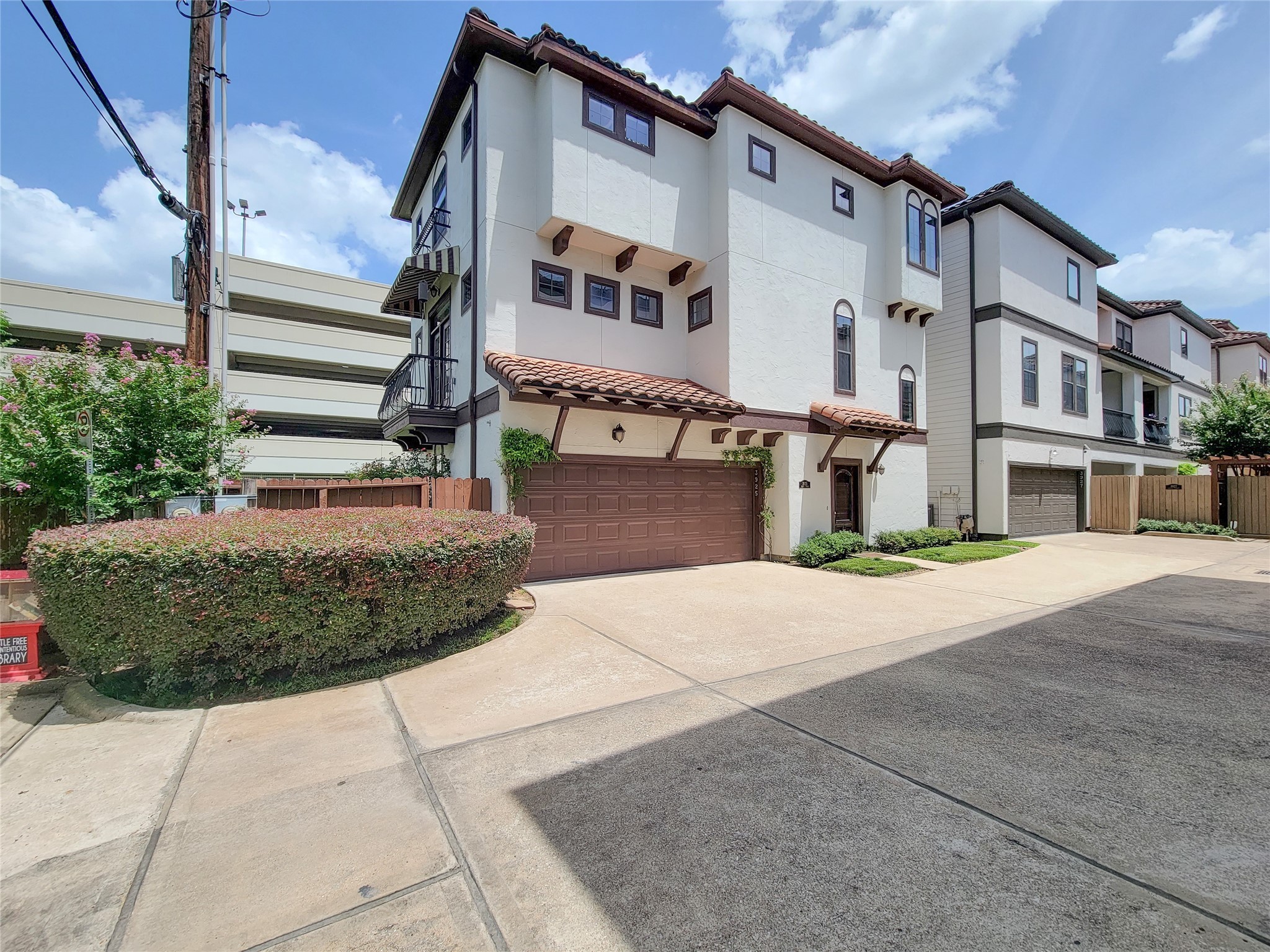 3925 Gibson Street Houston TX 77007