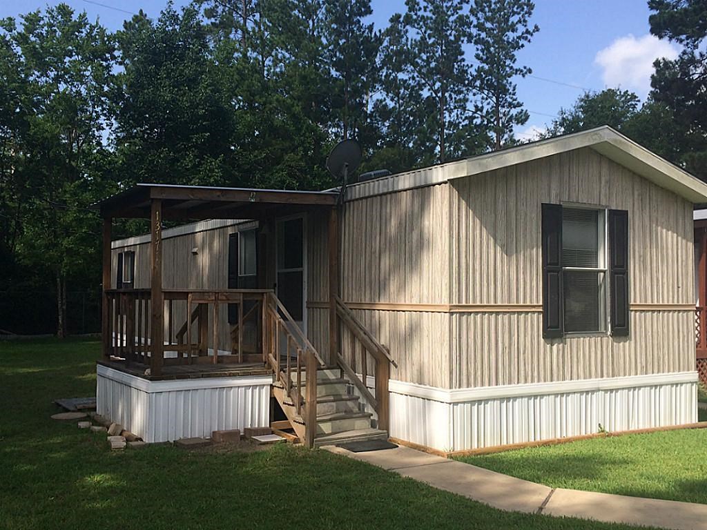 13171 S Lee Shore Drive Willis TX 77318