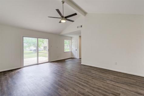 6323 Sheringham Street Houston TX 77085