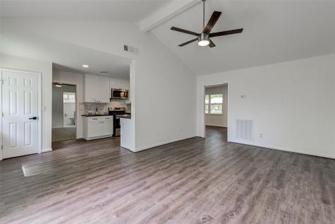 6323 Sheringham Street Houston TX 77085