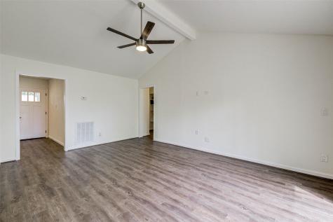 6323 Sheringham Street Houston TX 77085