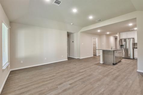 103 W White Willow Circle Spring TX 77381