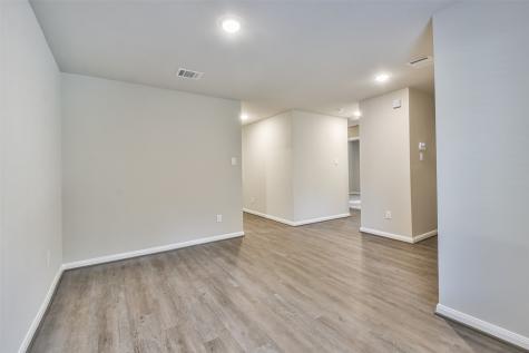 103 W White Willow Circle Spring TX 77381