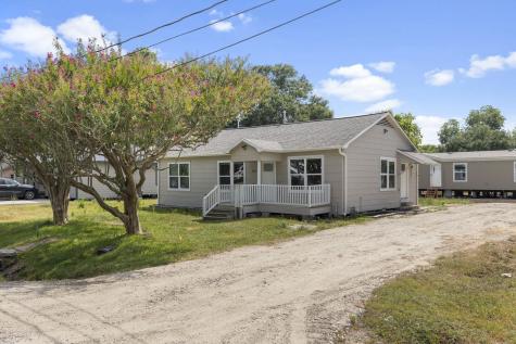 5311 2nd Street Crosby TX 77532