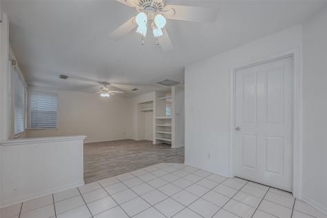 34 S Willow Point Circle The Woodlands TX 77382