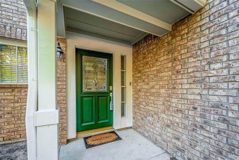 34 S Willow Point Circle The Woodlands TX 77382
