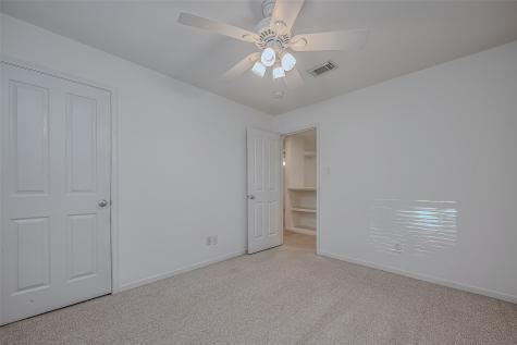 34 S Willow Point Circle The Woodlands TX 77382