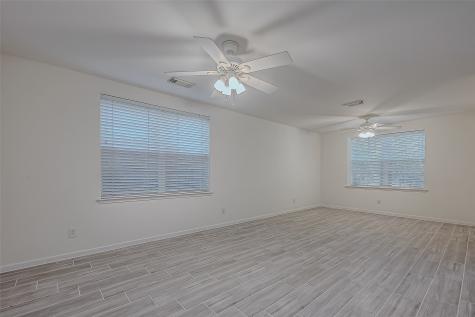 34 S Willow Point Circle The Woodlands TX 77382