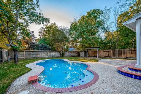 34 S Willow Point Circle The Woodlands TX 77382