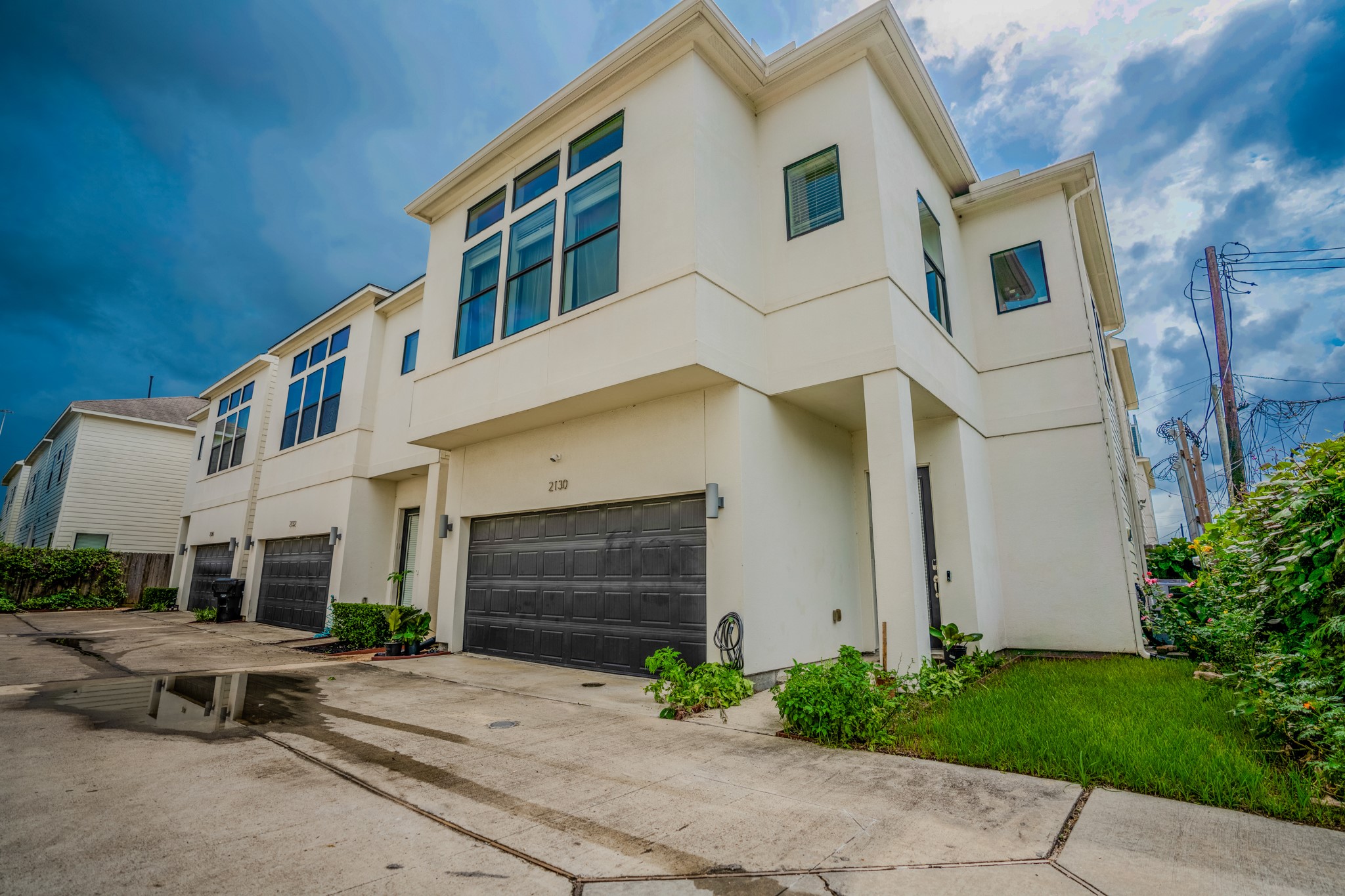 2130 Naomi Street Houston TX 77054