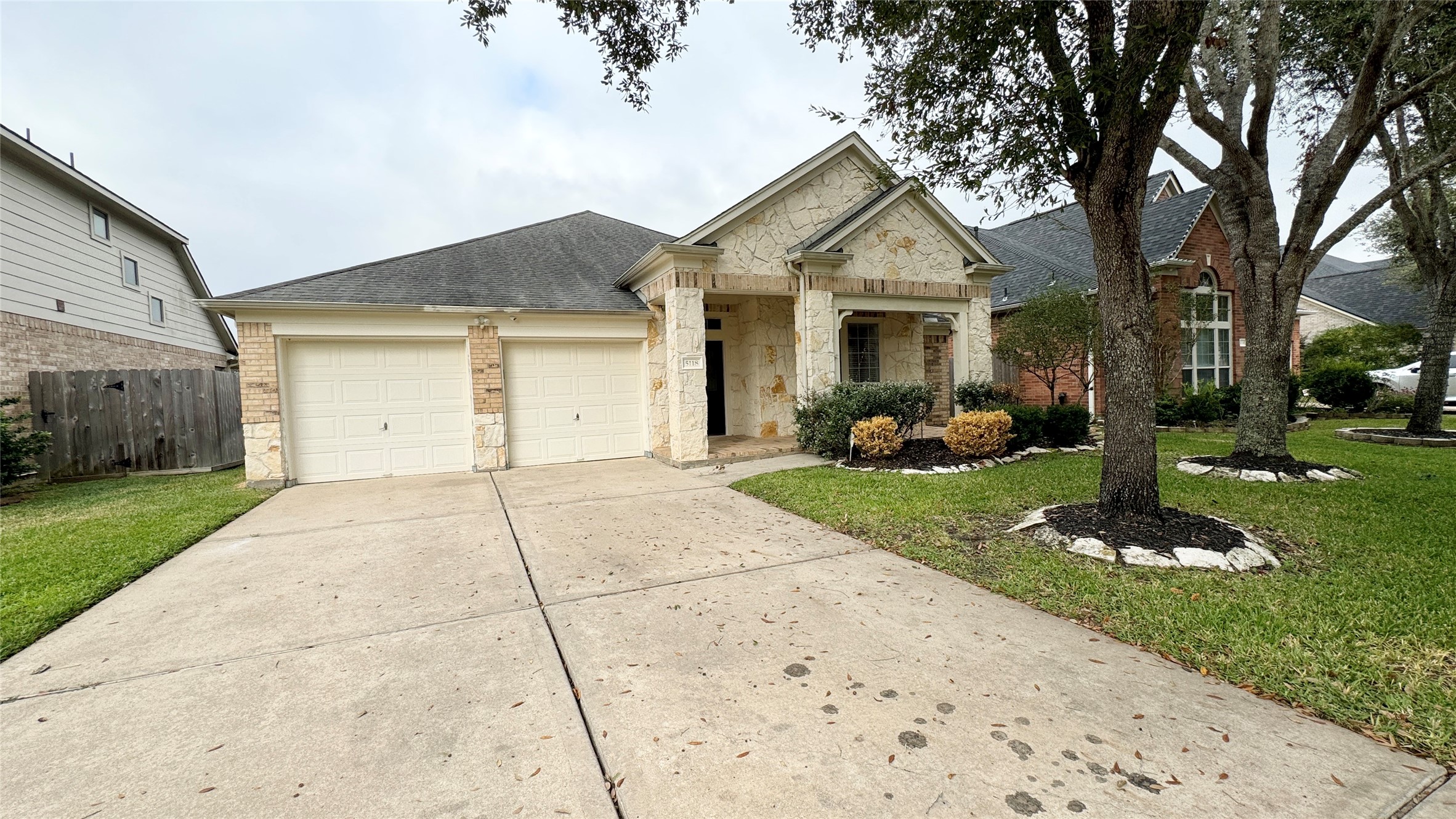 5118 Autumn Rose Lane Sugar Land TX 77479