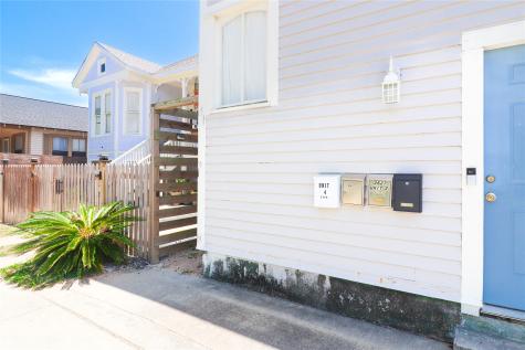 2627 Avenue K 1 Galveston TX 77550