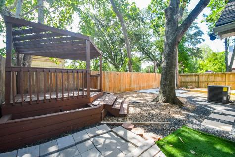 2219 Linea Del Pino Street Houston TX 77077