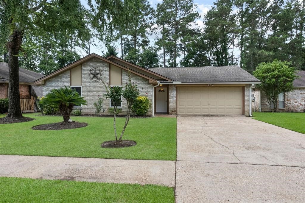 3004 Hunnington Drive Conroe TX 77303
