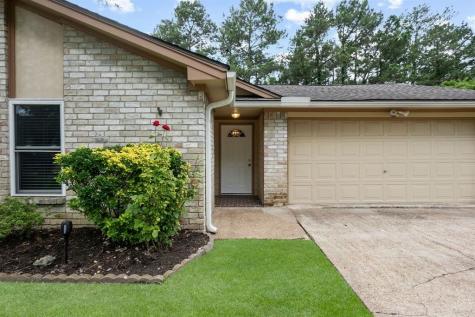 3004 Hunnington Drive Conroe TX 77303