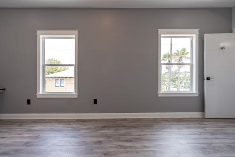 1801 Rosenberg 204 Galveston TX 77550